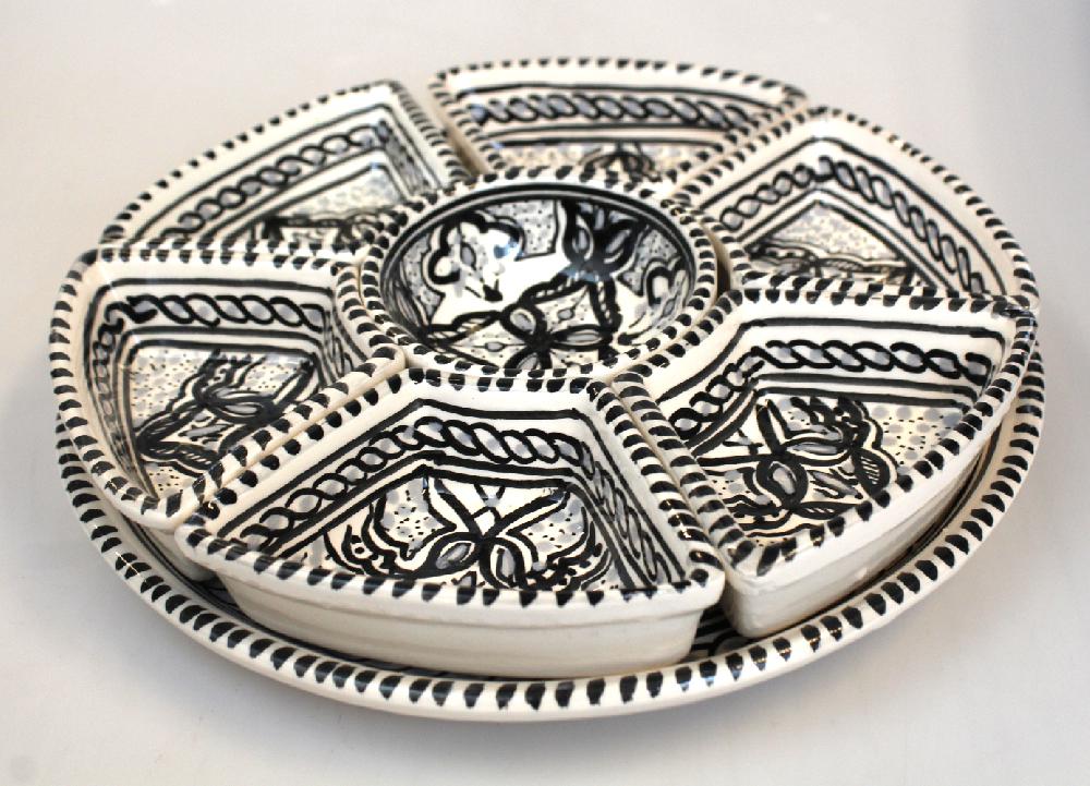 Schaal tapas rond 20cm 7vakken beschilderd aardewerk zwart/wit - Tunesie
