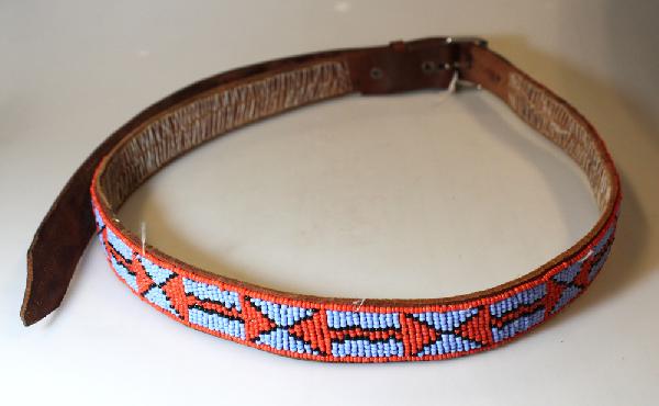 Riem met kraaltjes, leer blauw-rood 115cm / veelkleurig 135cm, BrGH - Tanzania