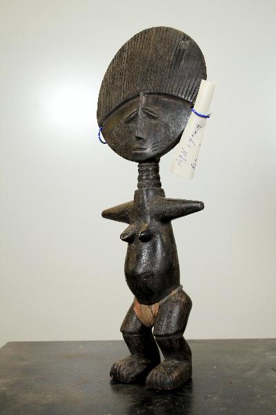 Ashanti Doll Akwaba, ook Akuaba, 37cm Body Vrouw Hoofd/>15cm +/-Oorringen kraaltjes nr25 - Ghana