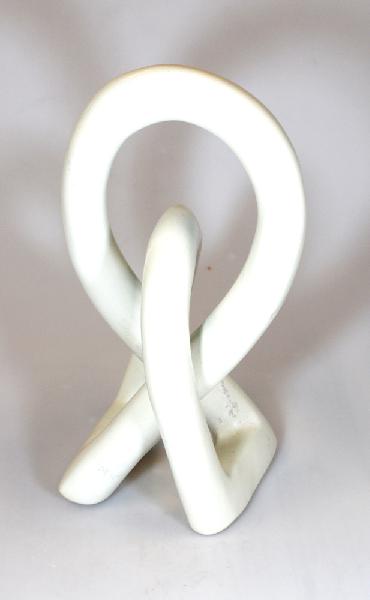 Beeld Vriendschap / Oneindige Knoop kisii (zeepsteen) 25cm - CC Kenya