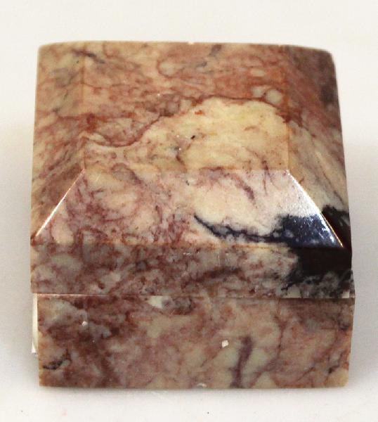 Doosje zeepsteen vierkant scharnier 3,5x3,5x2,5cm - India