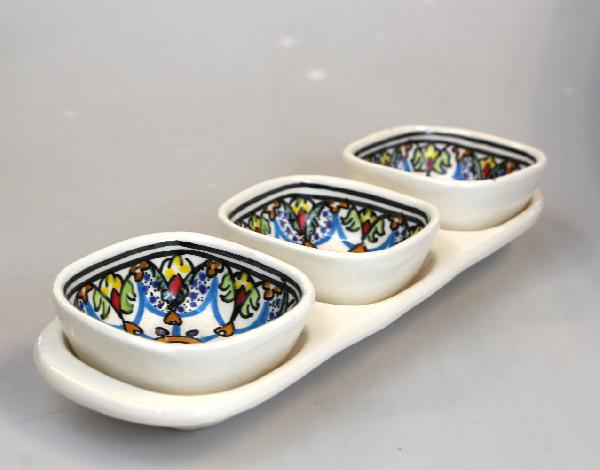 Schaal tapas met 3 bakjes beschilderd aardewerk - Tunesie
