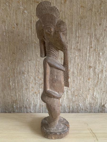 Geestes-man Blolo BIan, met baard, hoog gehelmd kapsel, nrA150, 29 x 6 x 7 cm - Ivoorkust