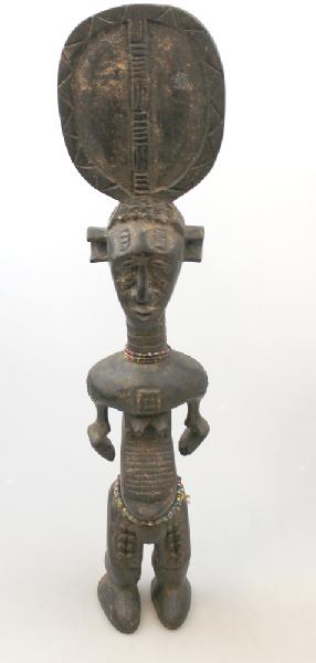 Ashanti Vrouw, groot hoofdschild, B7C180, luier, kralenkettingen, 45x14x10 cm - Ghana