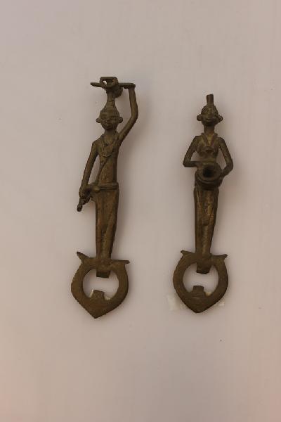 Flesopener brons / Figuur staand: div. Figuren 14-20cm brons - Ghana AANB: NU