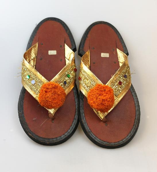 Sandalen, Slippers Rubber, Volwassene, rijk versierd, Recycled diverse maten - Ghana