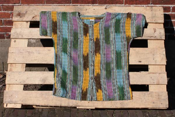 Blouse ikat Pedro, 60 cm kort, Korte mouw, Chichi - Guatemala