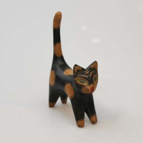 Dier Kat hout staart omhoog 12 cm - Bali-LW Indonesie