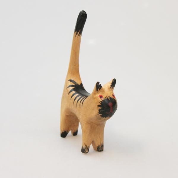 Dier Kat hout staart omhoog 12 cm - Bali-LW Indonesie