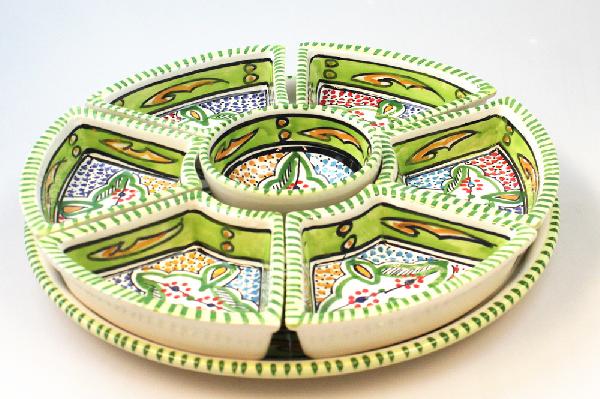 Schaal tapas d=30cm 7 vakken beschilderd aardewerk Rani (groen, D108) - Tunesie