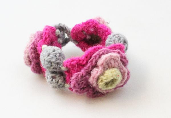 Armband gehaakte bloemen breed 3cm - Peru