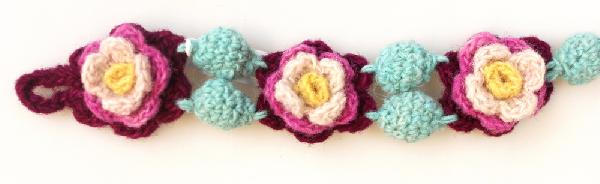 Armband gehaakte bloemen breed 3cm - Peru