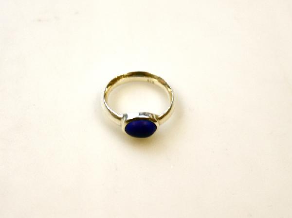 Ring lapis lazuli ovale steen zilver (plm maat 17) - Sri Lanka